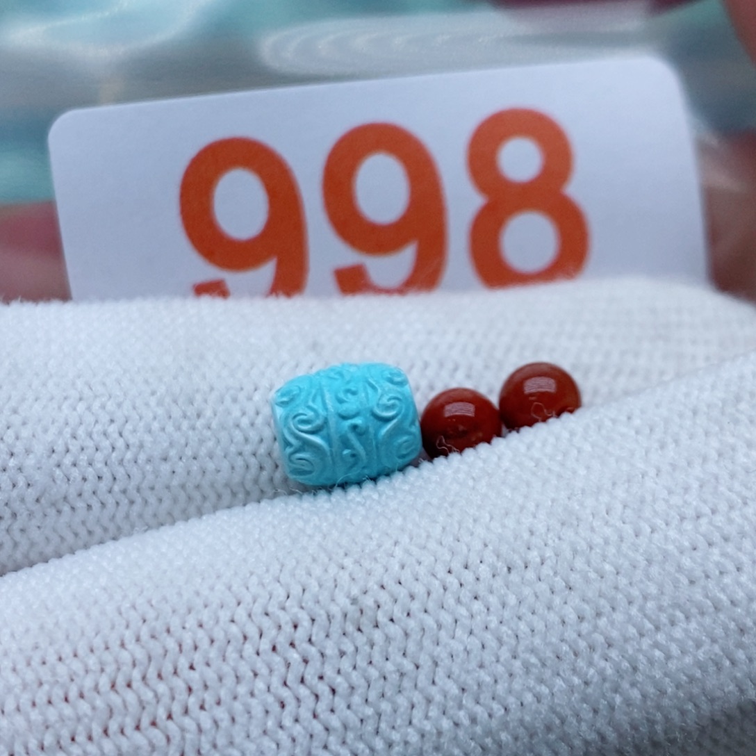 未镶嵌南红玛瑙珠宝奇石