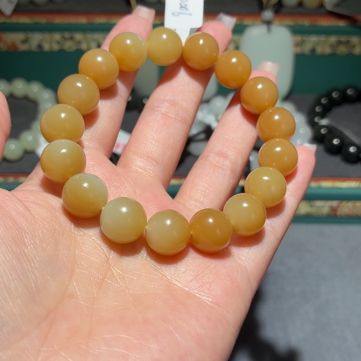 和田玉未镶嵌手串