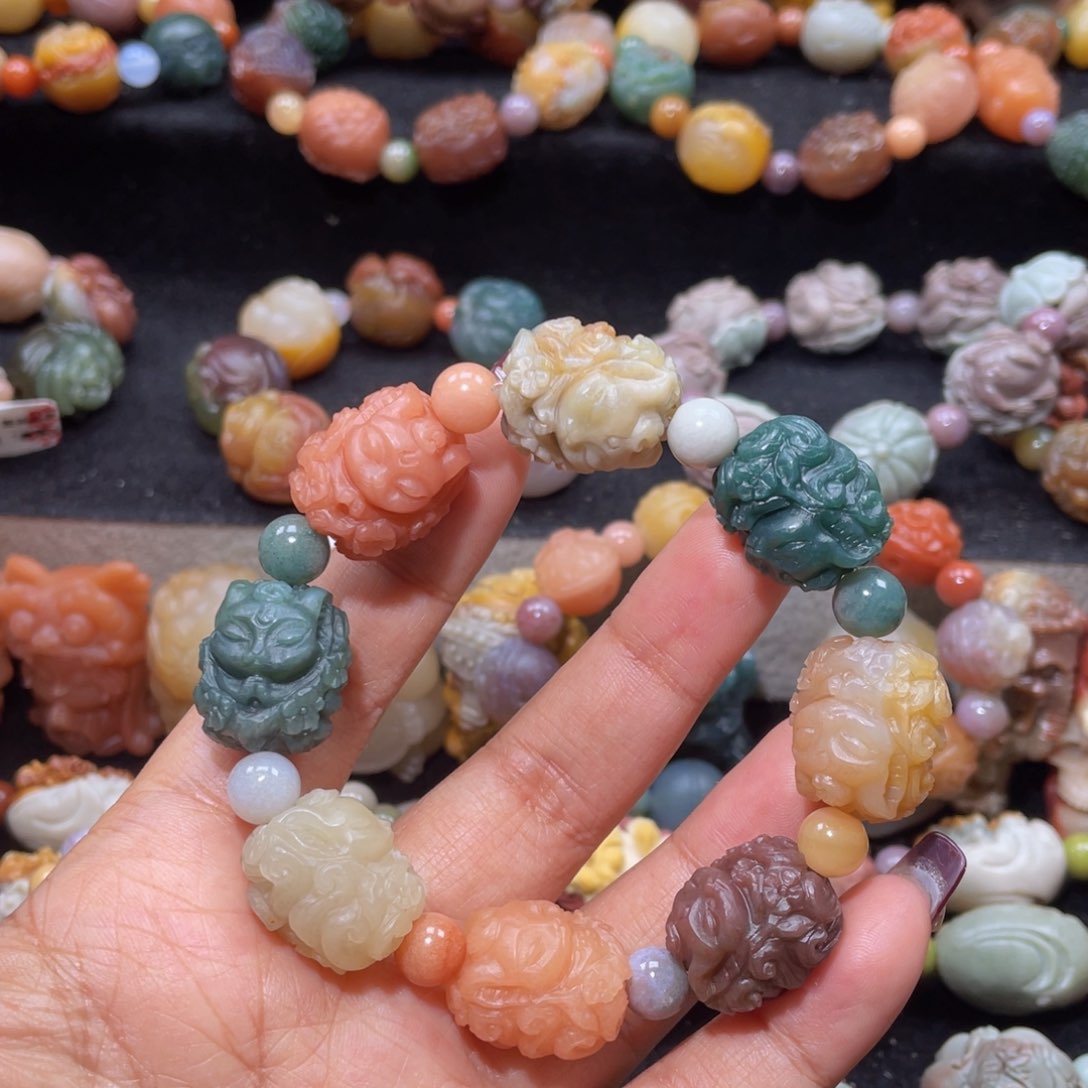 石英质玉手链未镶嵌