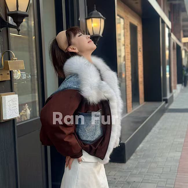 苒苒【面包甜心】狐狸毛领鹅绒派克服短款女