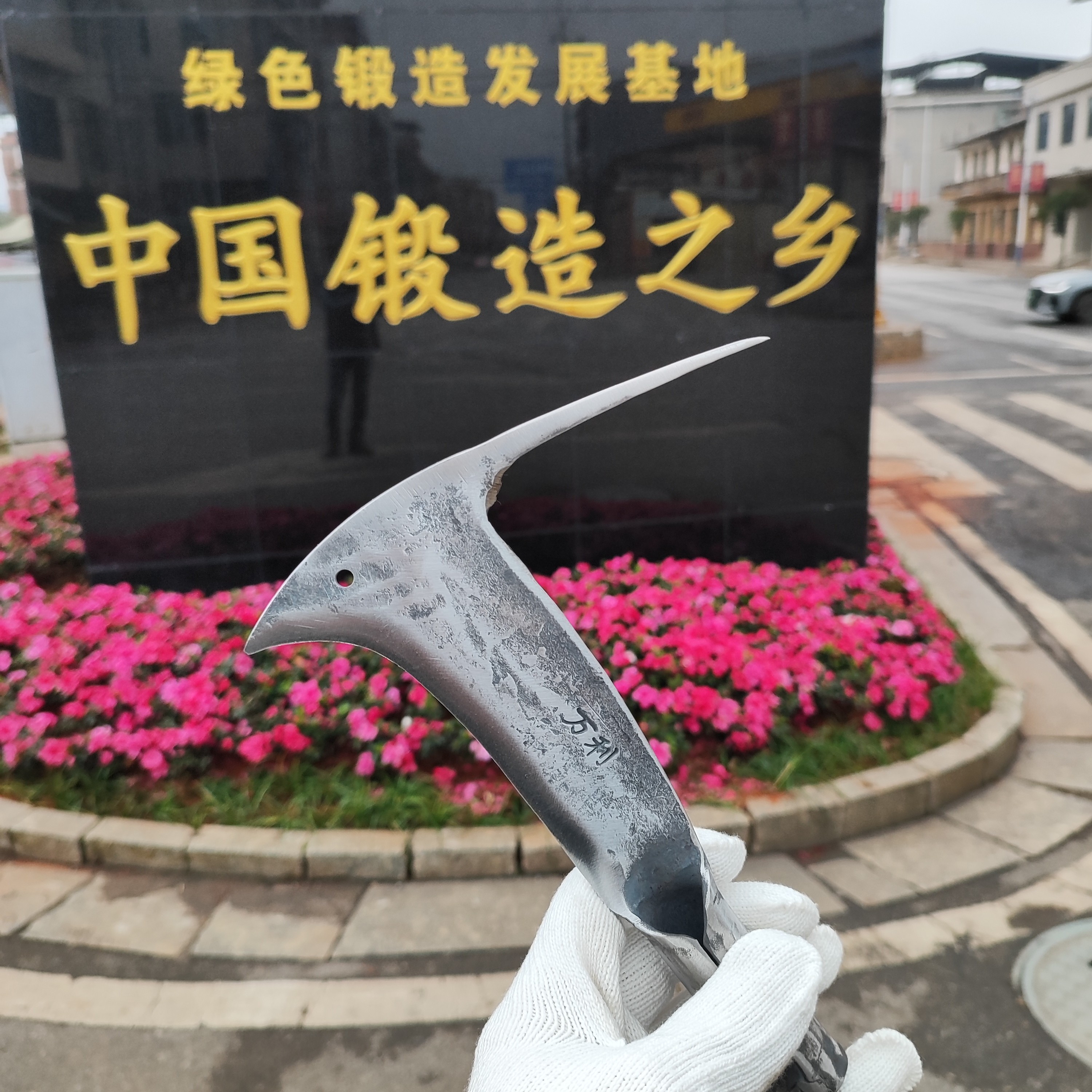 手工锻打弹簧钢一体凤凰鸟刀户外砍柴开路挖土割草钓鱼必备
