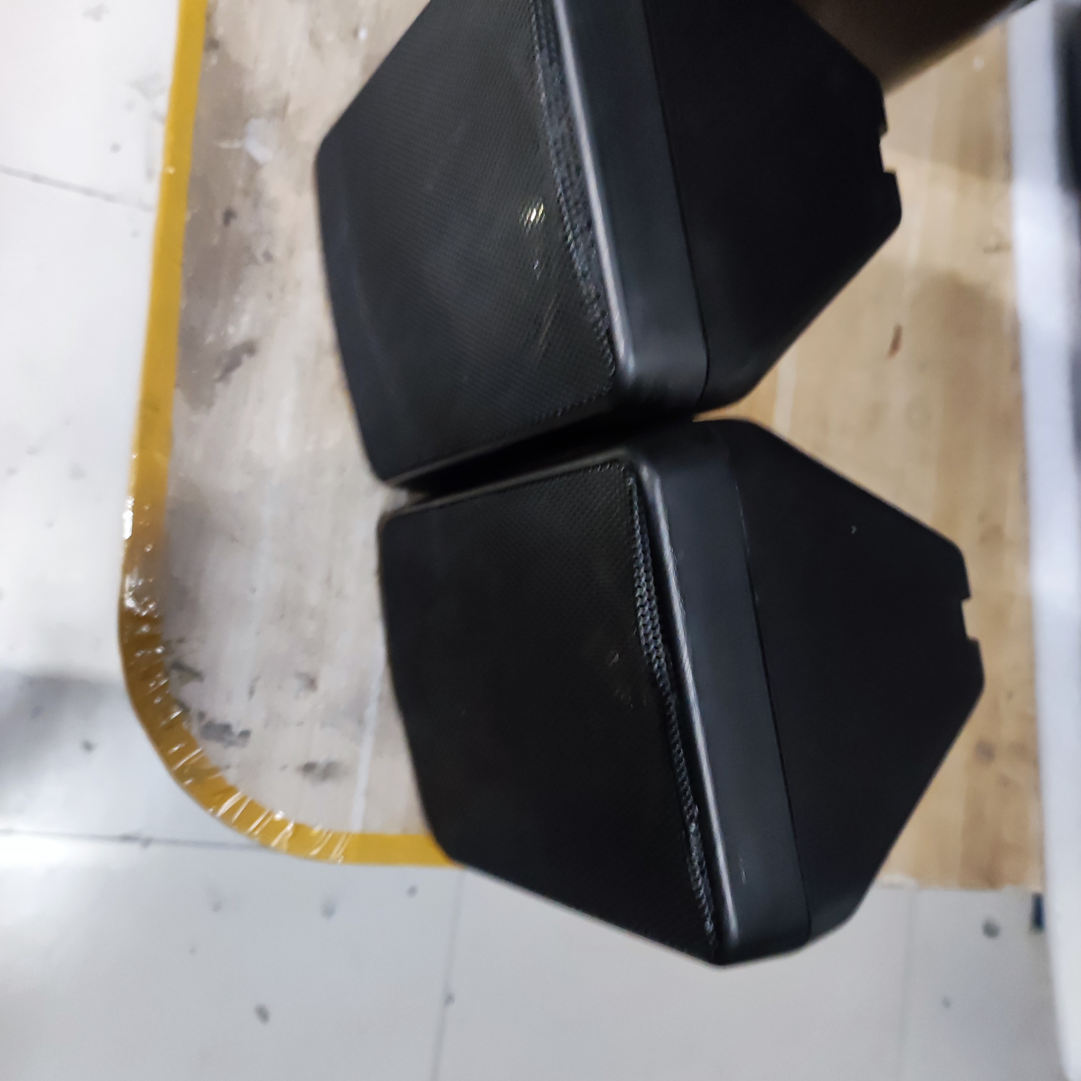 8新  二手音箱运费自理