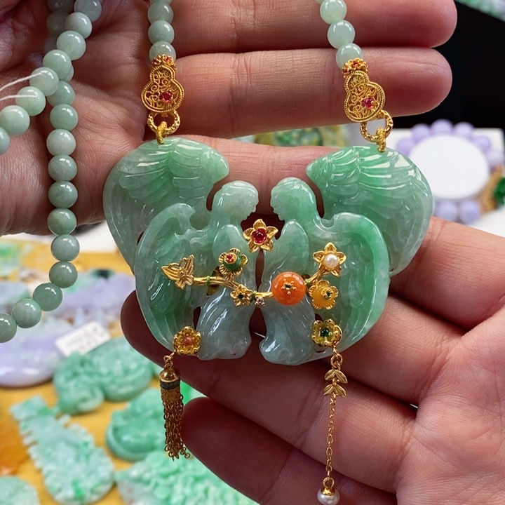 翡翠颈饰未镶嵌翡翠吊坠挂件