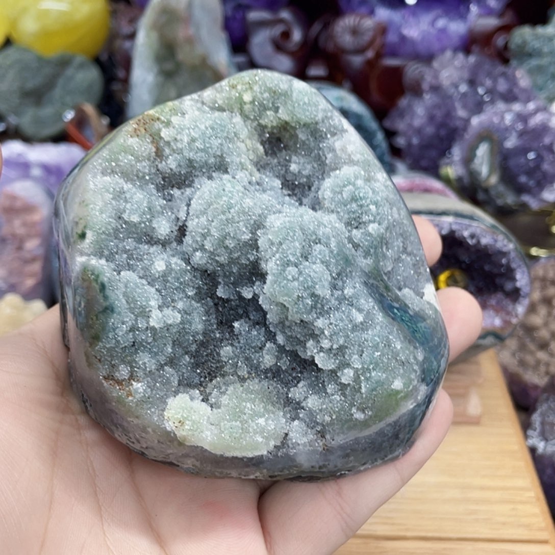 紫晶大型摆件（非配饰）未镶嵌