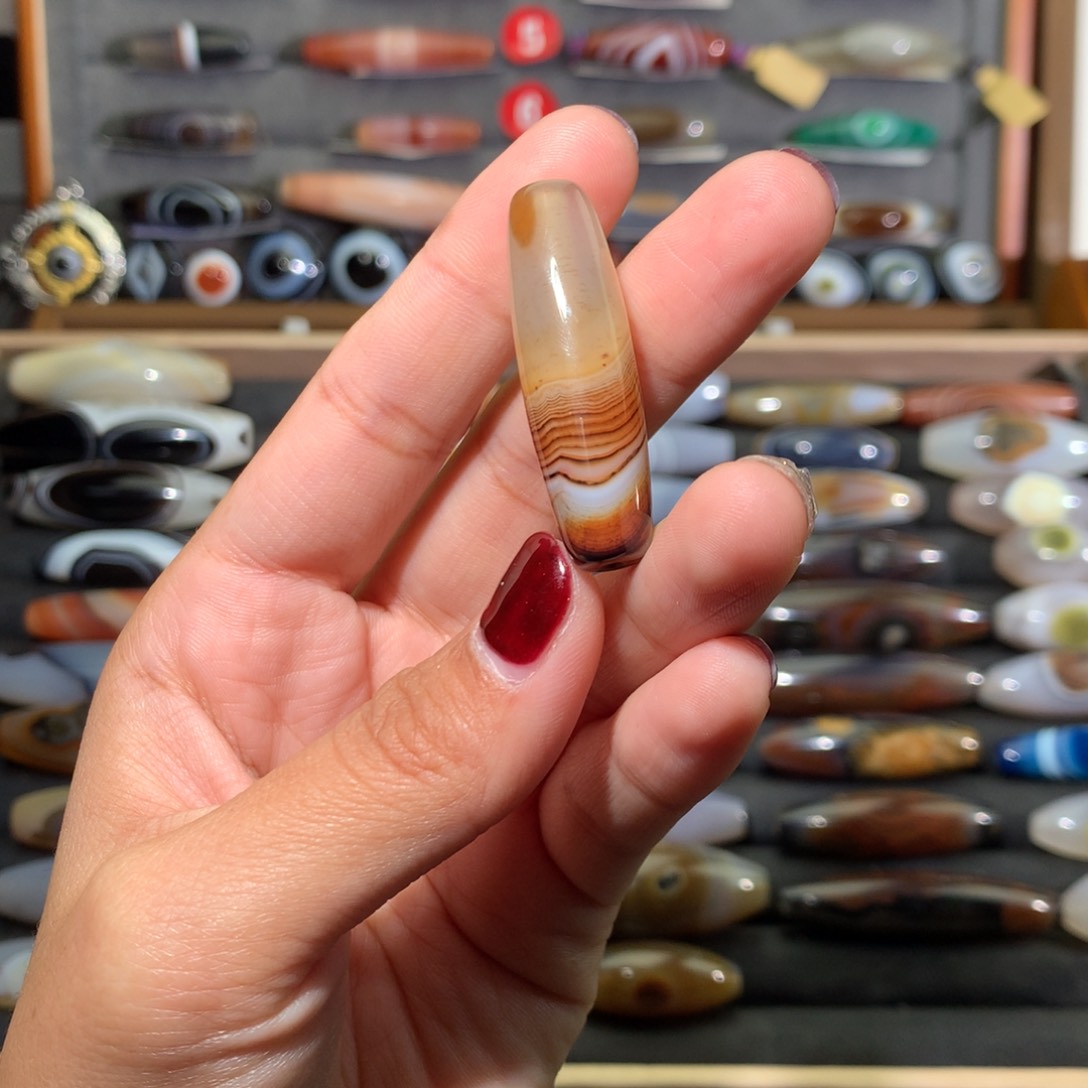 玛瑙/玉髓颈饰未镶嵌冰*