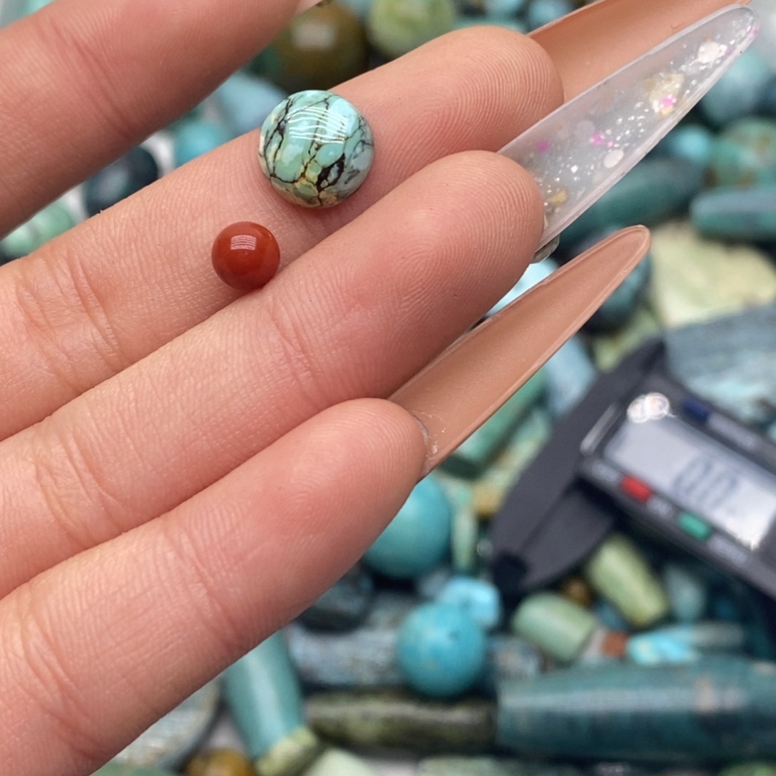 南红玛瑙未镶嵌珠宝奇石