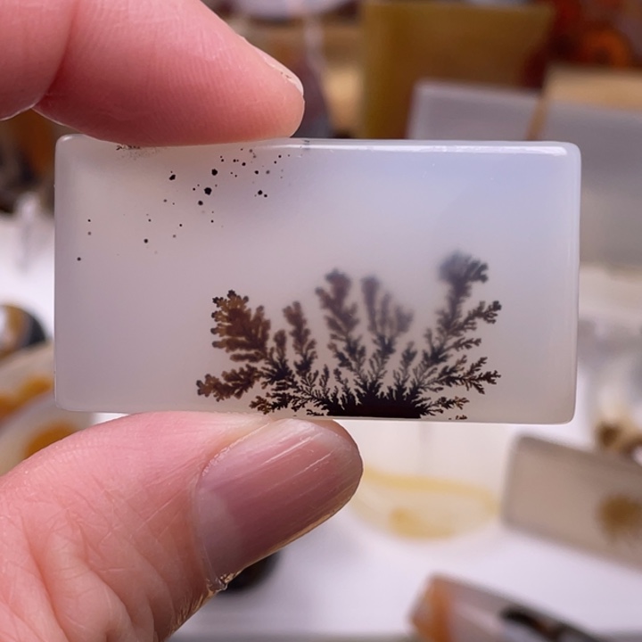 玛瑙/玉髓未镶嵌吊坠(不含链)