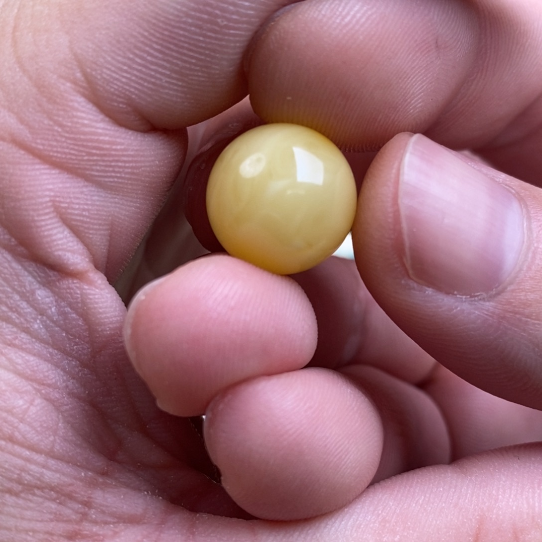 ****蜜蜡未镶嵌裸石配饰