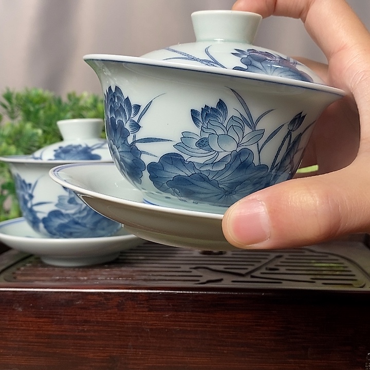 200复古荷花盖碗送两个杯子