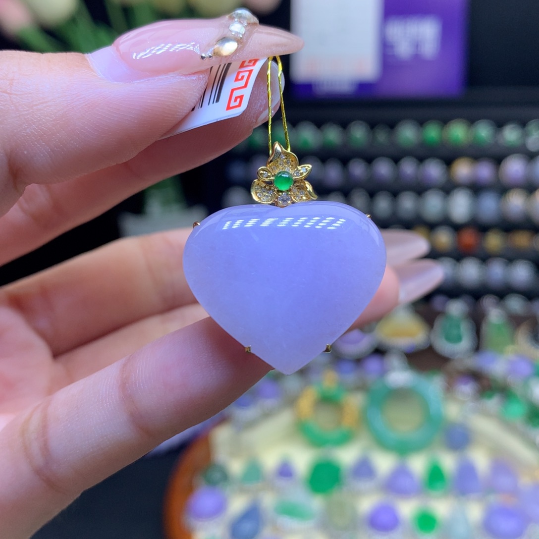 翡翠18K金镶嵌颈饰天然