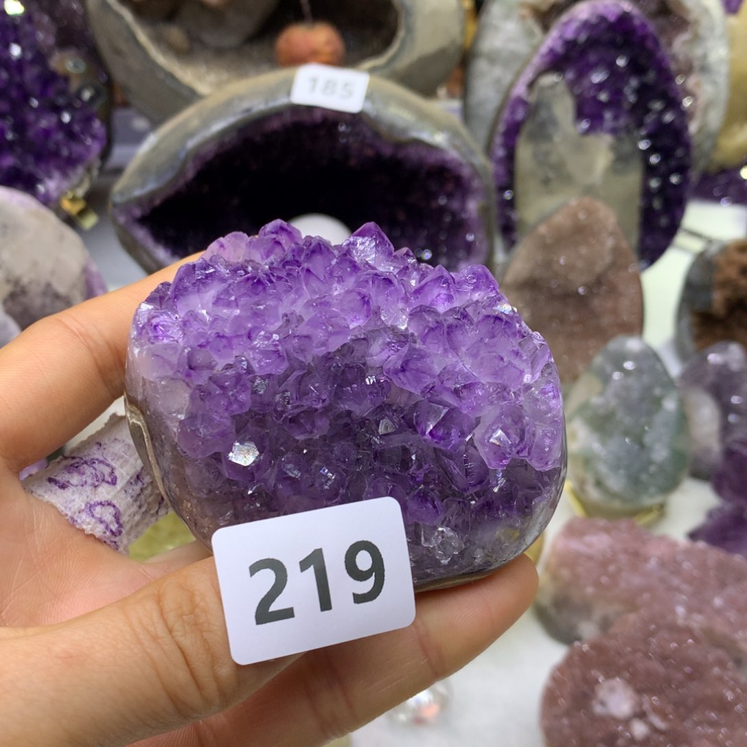 紫晶大型摆件（非配饰）未镶嵌