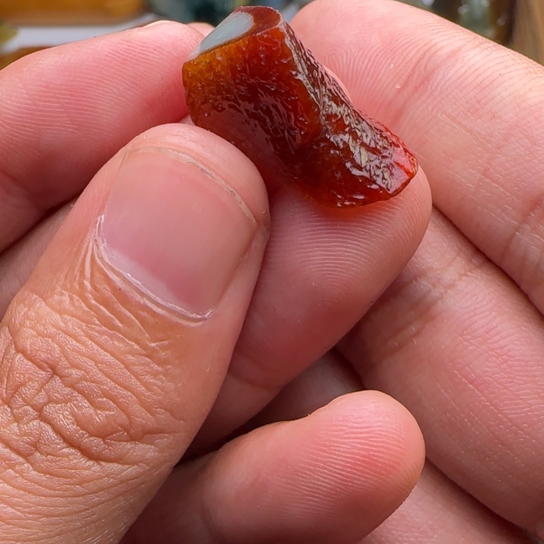 定制翡翠未镶嵌不包工