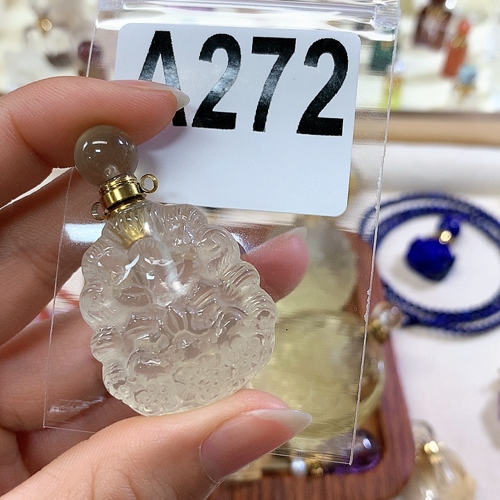 水晶香水瓶未镶嵌D****g