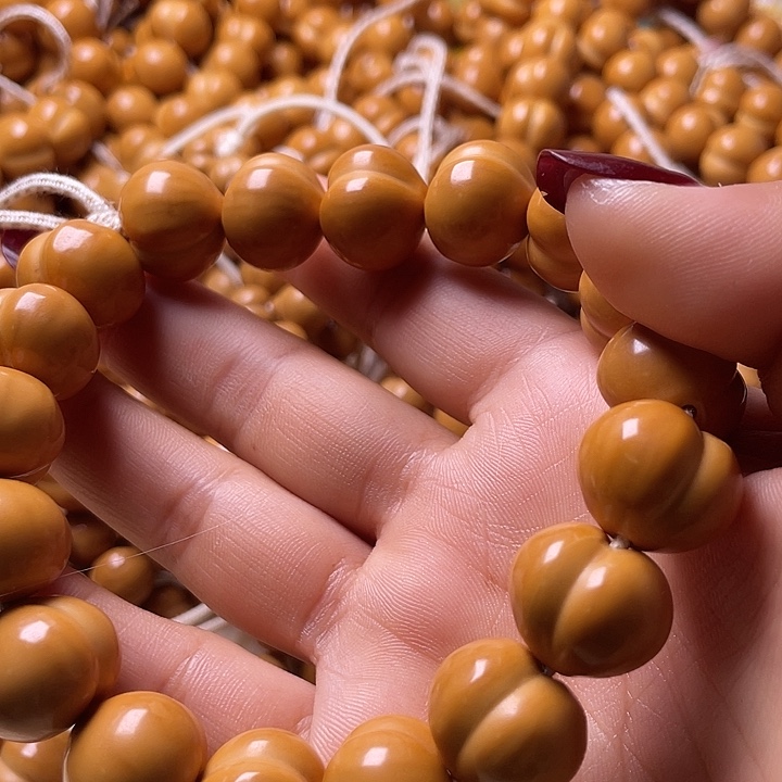 尘***行手串猴头核桃16尺寸镜面柯基屁桃手持全品无暇