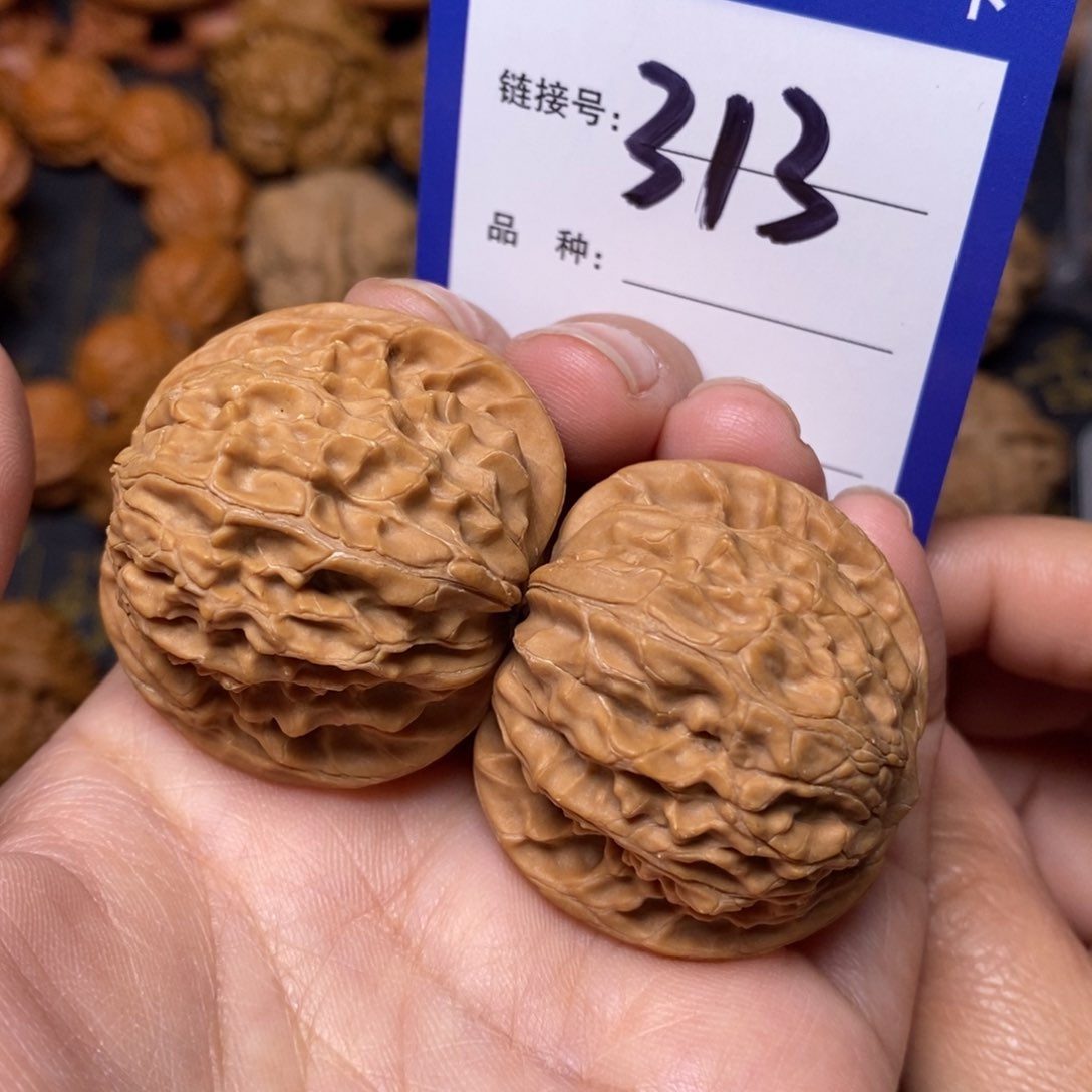 文玩核桃把件磨盘全品38。 313