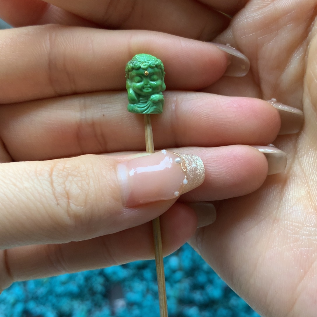 绿松石配饰未镶嵌