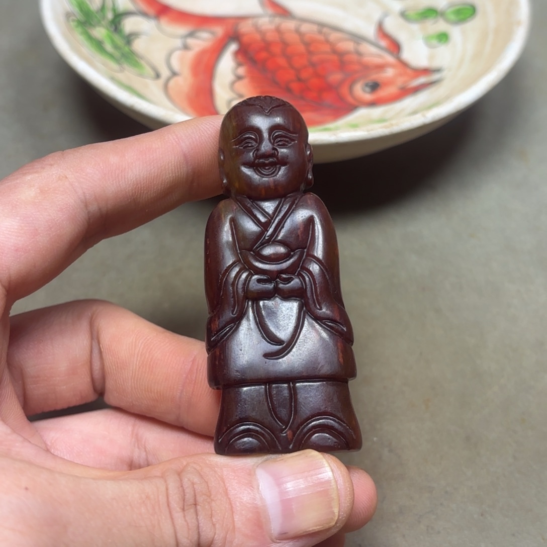 这个物件很老气啊