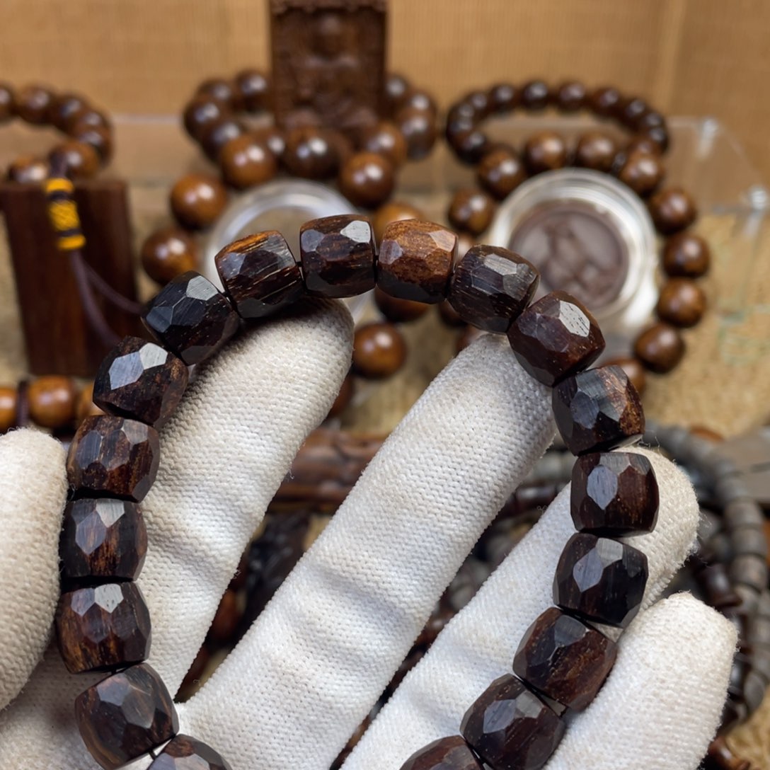 贡木其他贡木手串