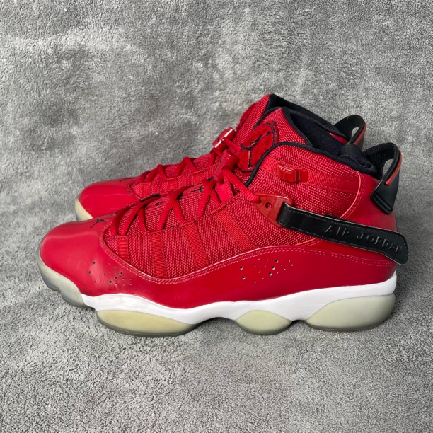 43码 aj6 红漆皮 高帮篮球鞋 公价2799