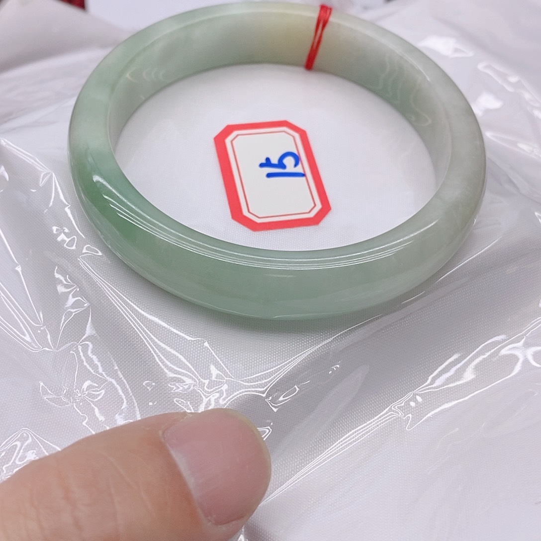 翡翠手镯未镶嵌155555555