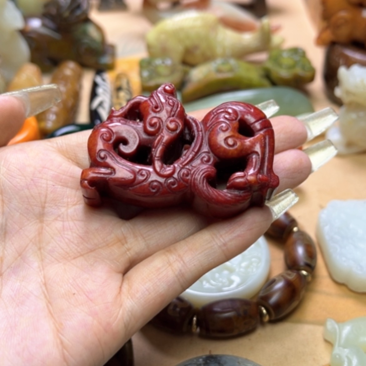 【闪购商品】蛇纹石玉颈饰未镶嵌