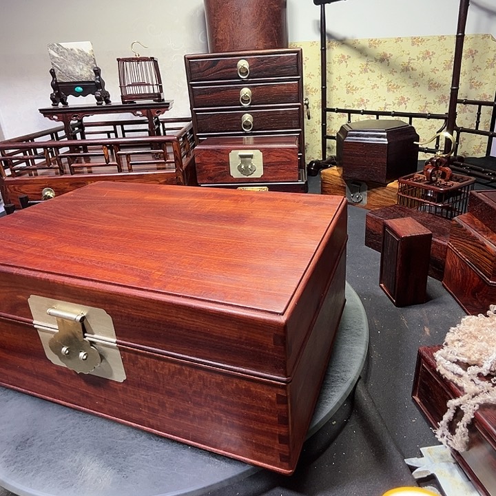 染料紫檀（血檀）血檀