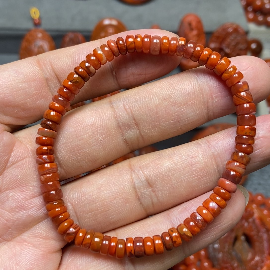 南红玛瑙未镶嵌手串5+mm