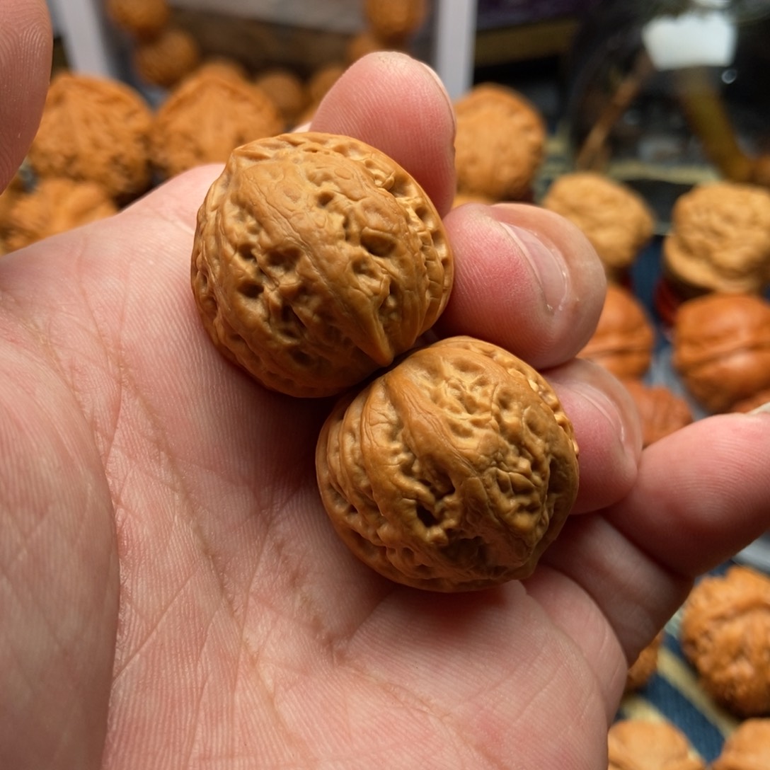 文玩核桃把件小粗筋