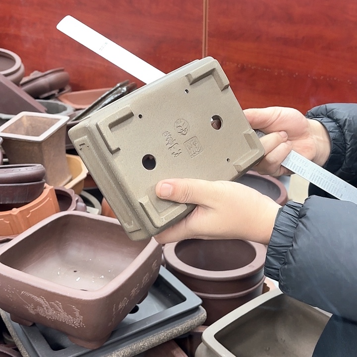 紫砂花盆紫砂的味道很好