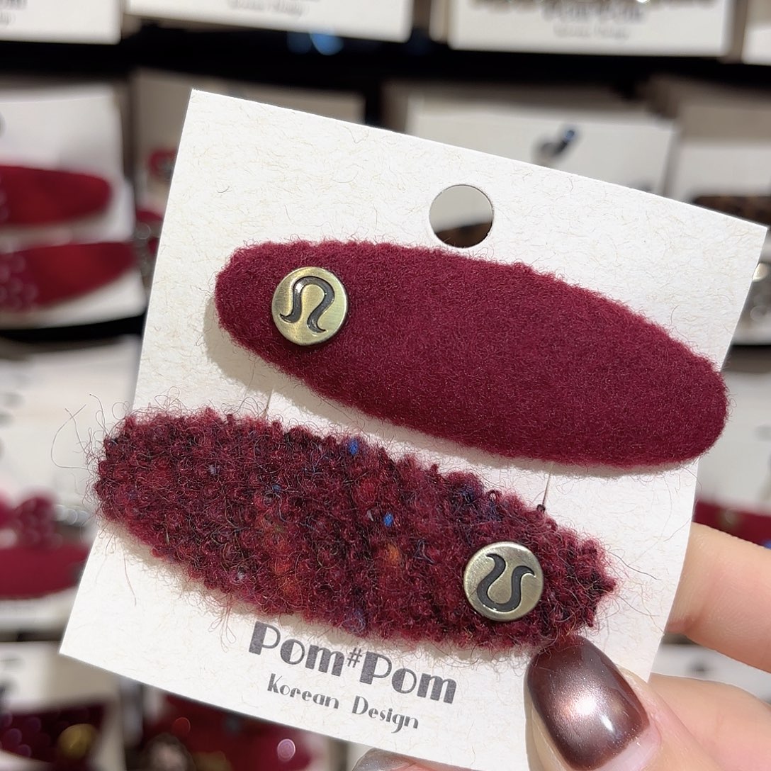 布艺铁合金红色路路一对