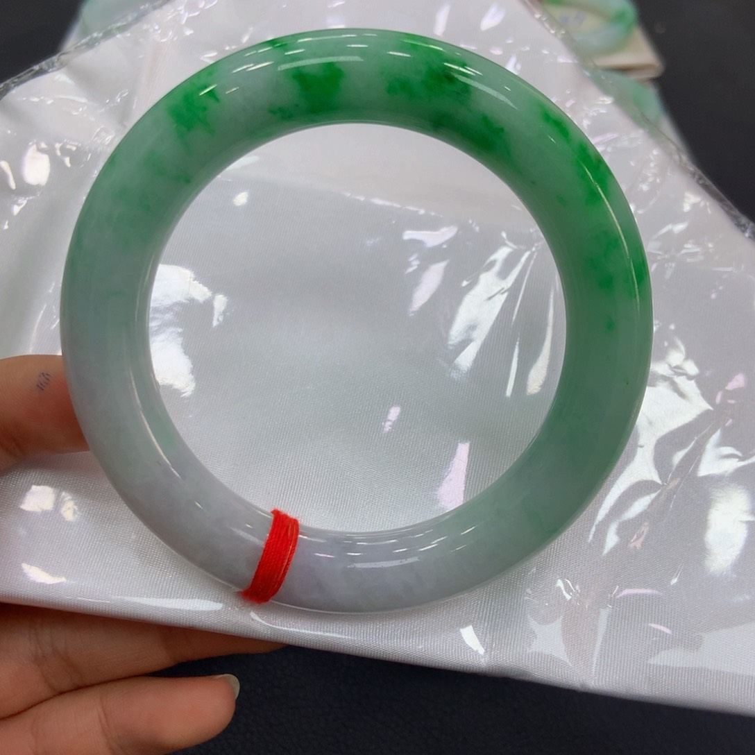 【闪购商品】翡翠手镯未镶嵌翡翠