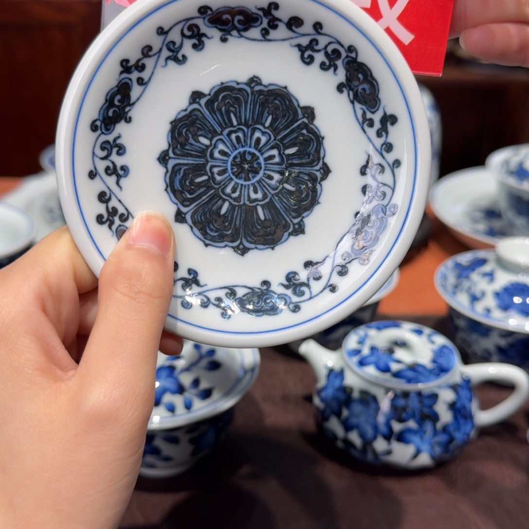 青花雯华堂手绘杯杯微瑕