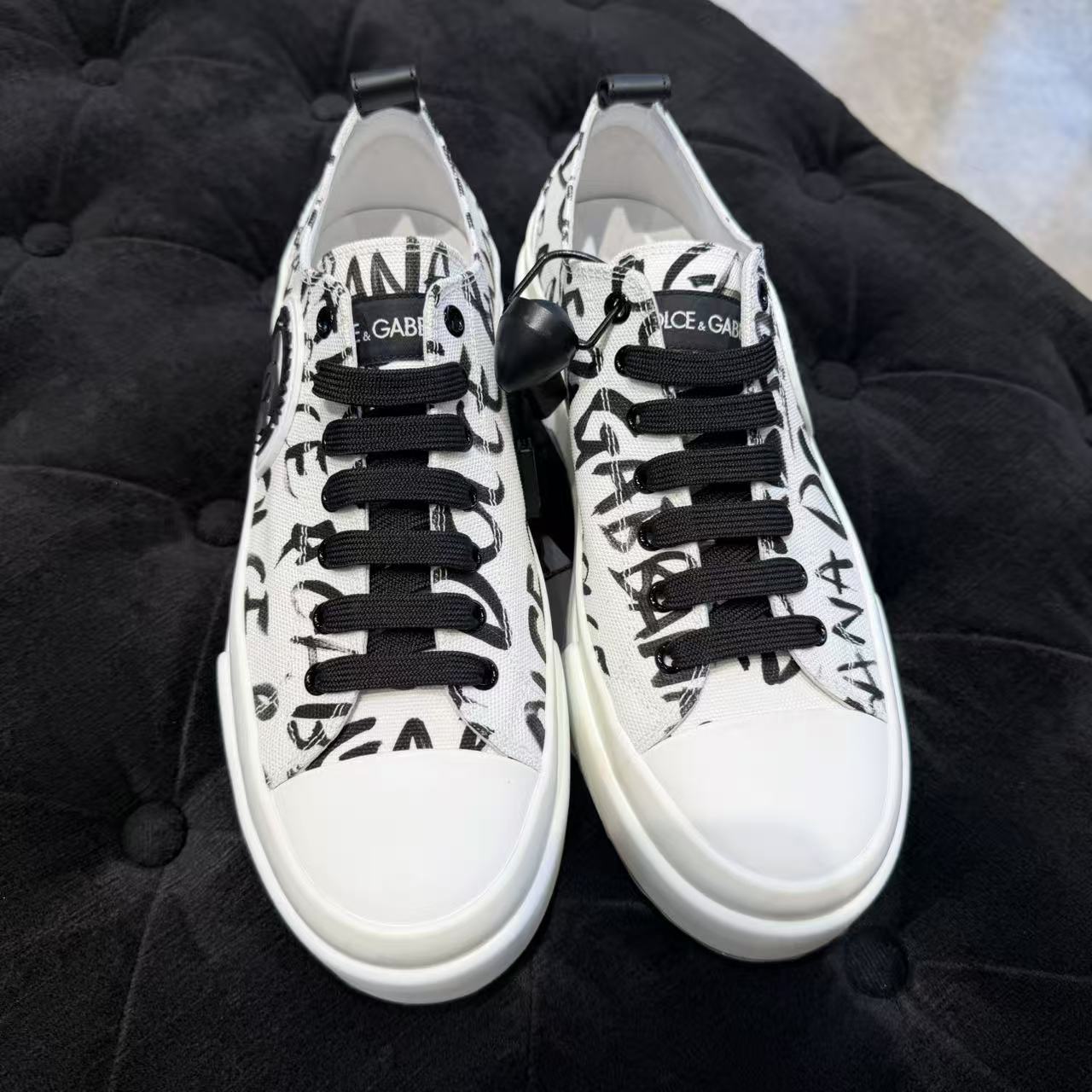 （可可在米兰）D…G（奥莱）新款帆布板鞋