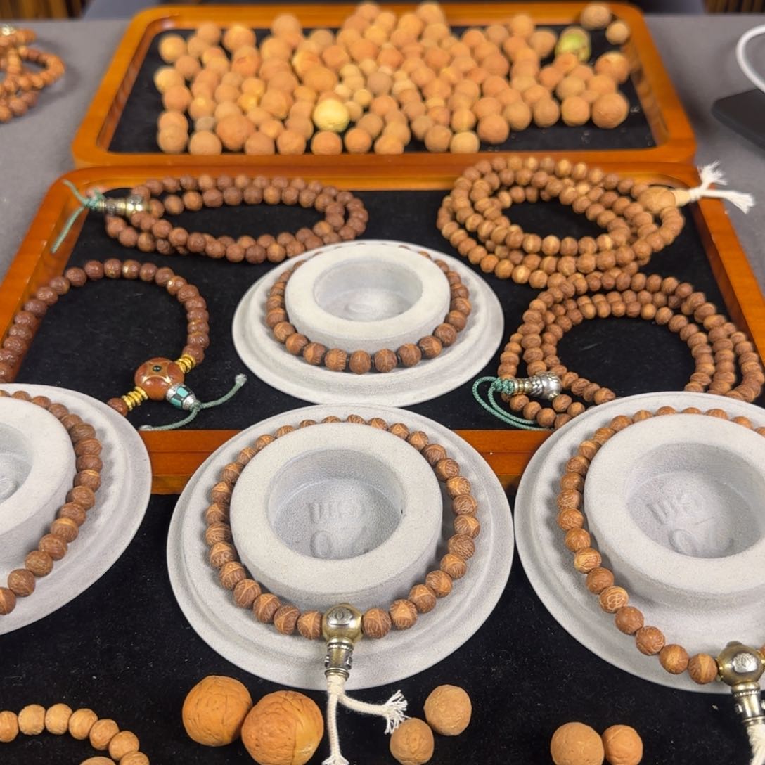 莲花菩提吊坠莲师酸枣核原皮原色