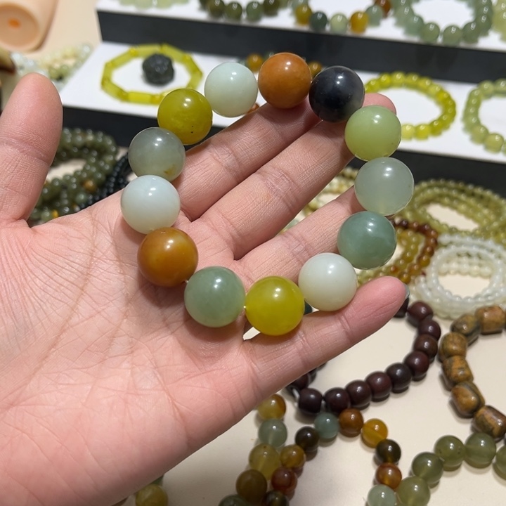 蛇纹石玉未镶嵌手链卡18