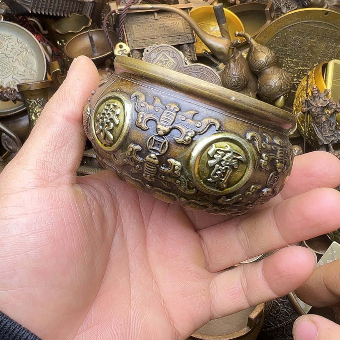 精品铜器，精美文玩