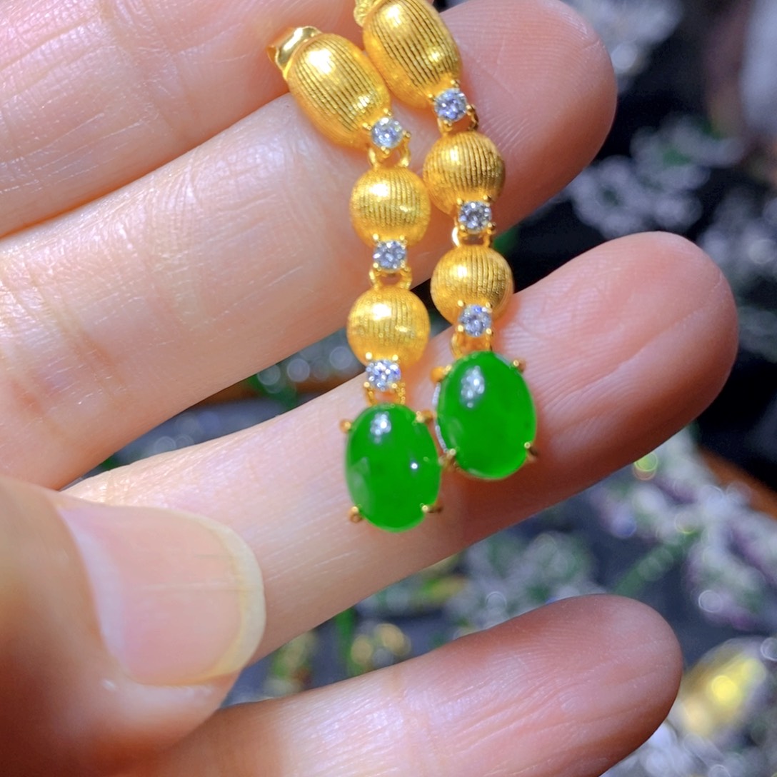 翡翠颈饰银S925镶嵌天然翡翠