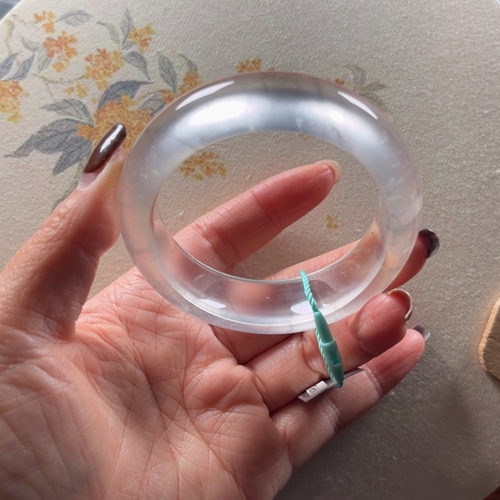 石英质玉未镶嵌手镯51-52福利不退不换