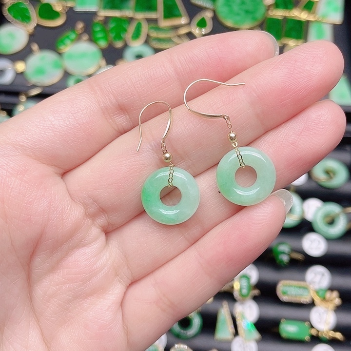 翡翠耳饰18K金镶嵌天然翡翠