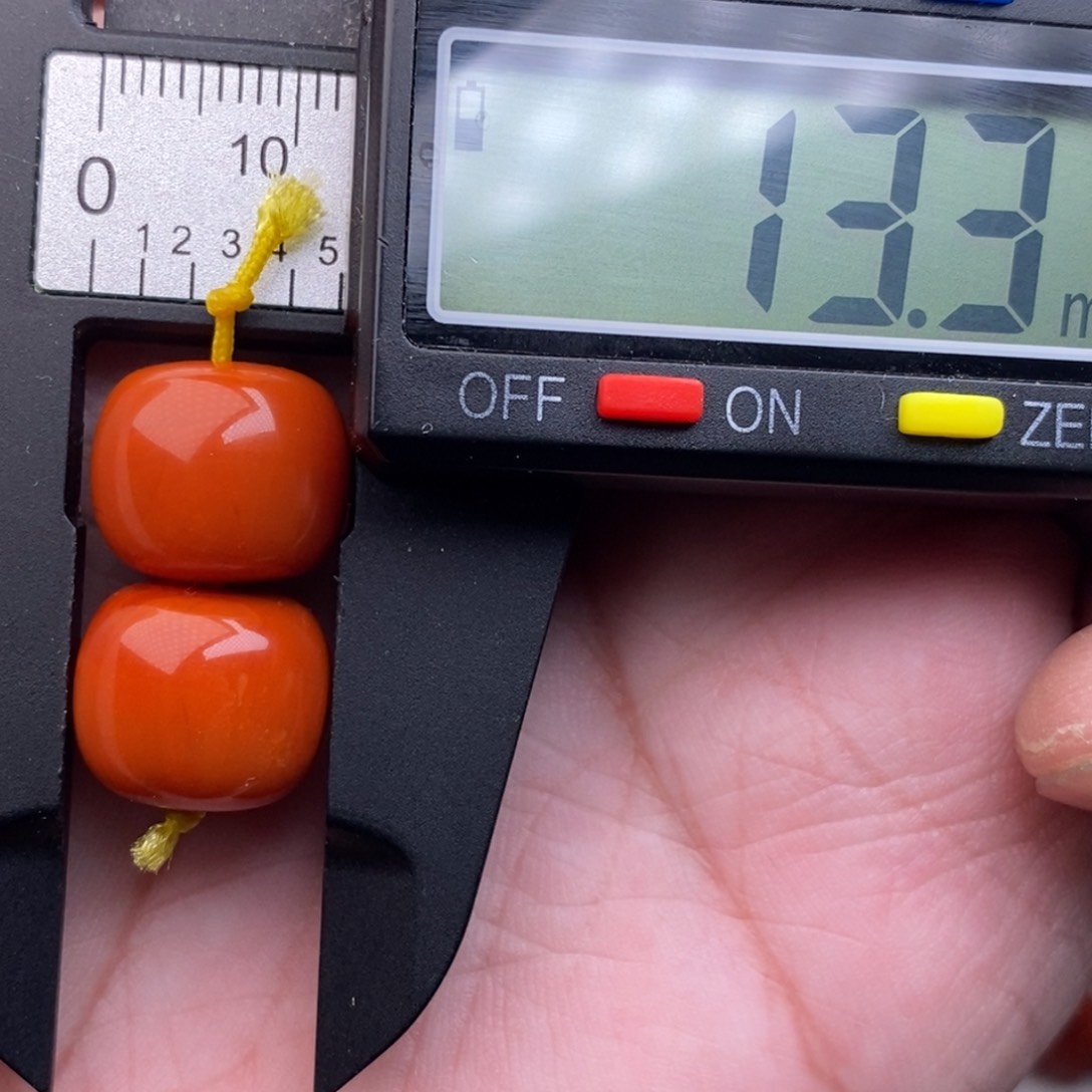 南红玛瑙配饰未镶嵌微瑕