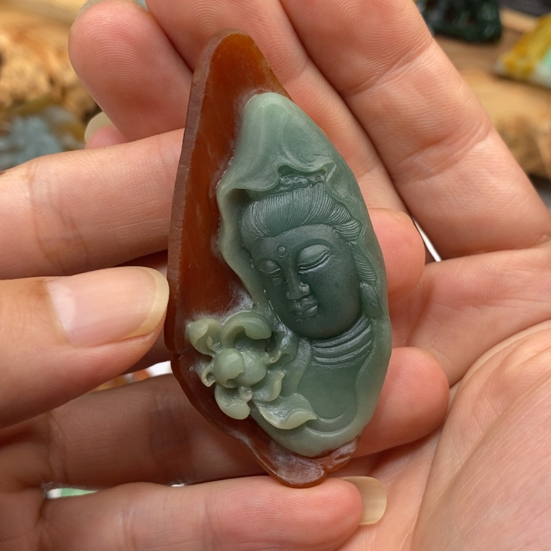 定制翡翠未镶嵌翡翠