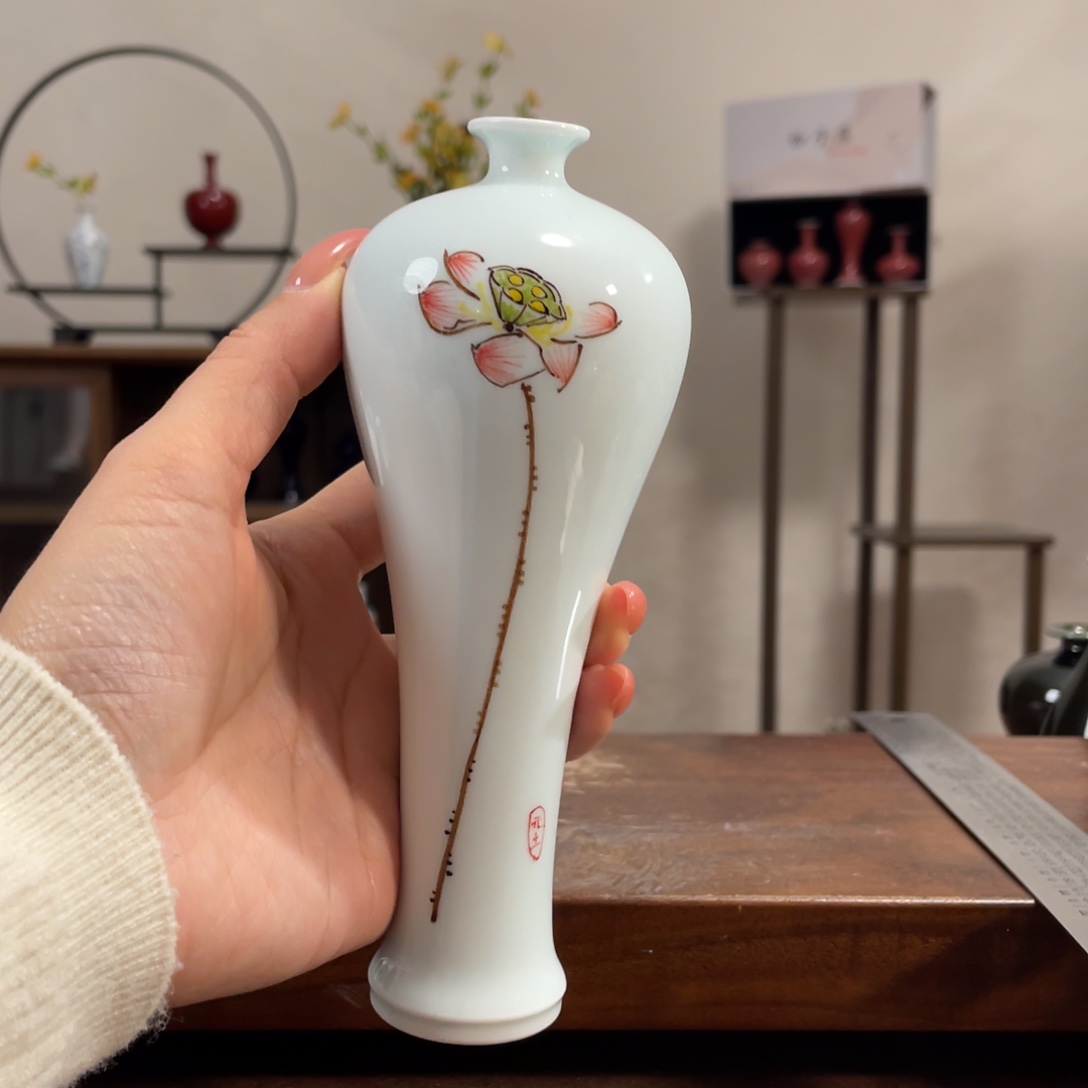 景德镇陶瓷小花瓶