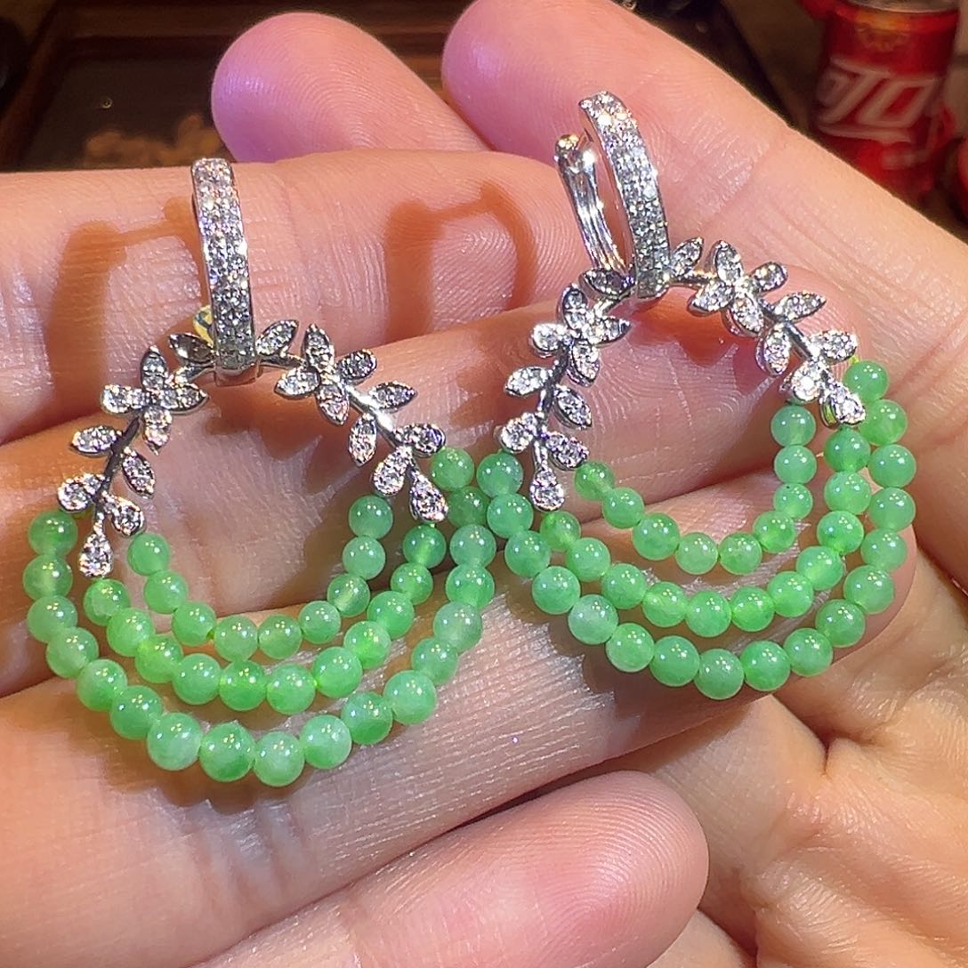 翡翠耳饰18K金镶嵌高冰满绿珠珠耳坠