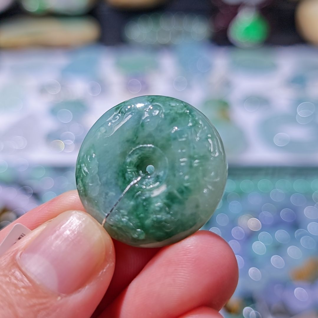 颈饰未镶嵌翡翠一㇏