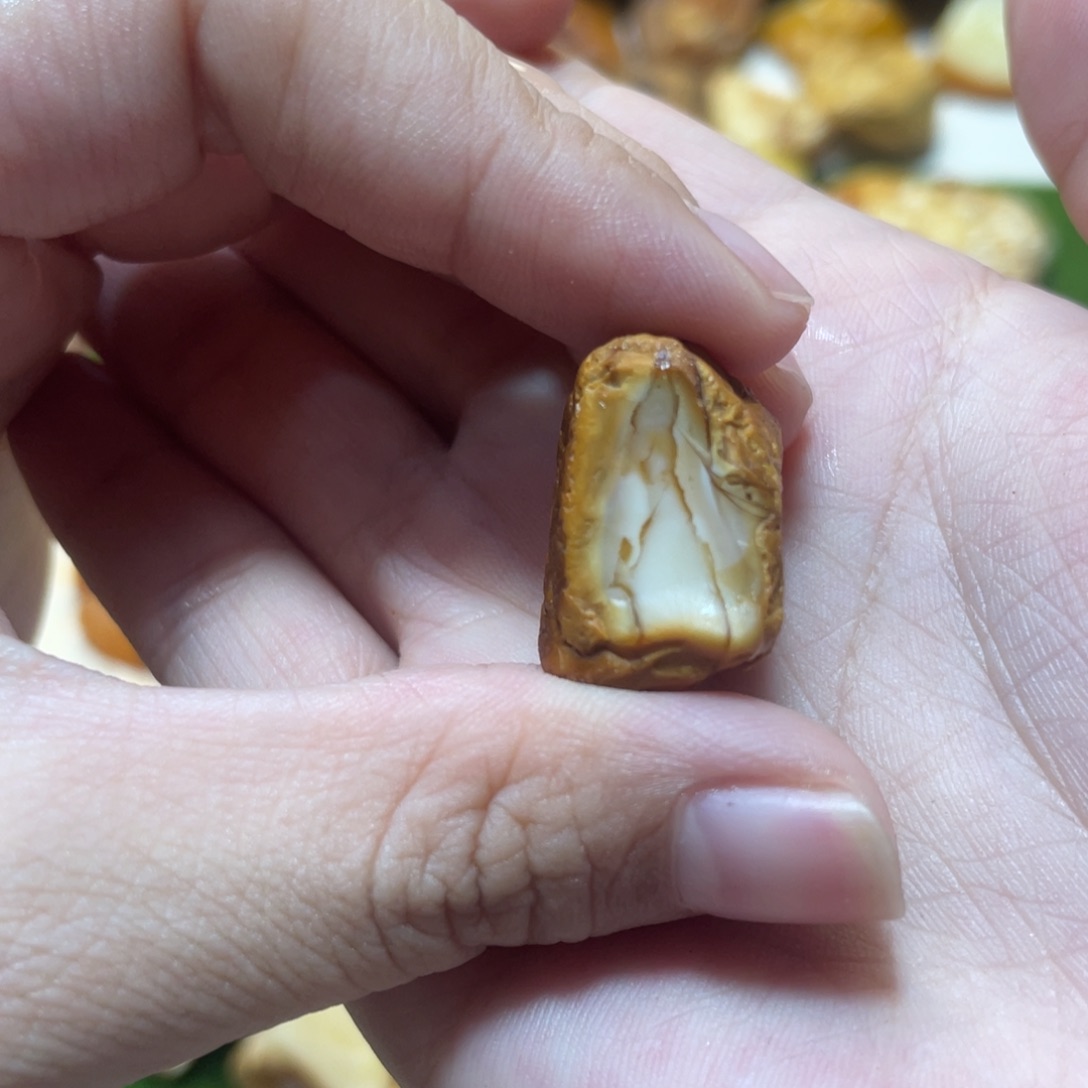定制琥珀天然原矿