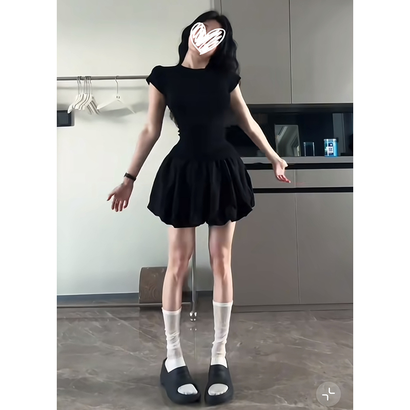 正肩短袖收腰T恤简约上衣女夏季高腰花苞半身裙短裙套装