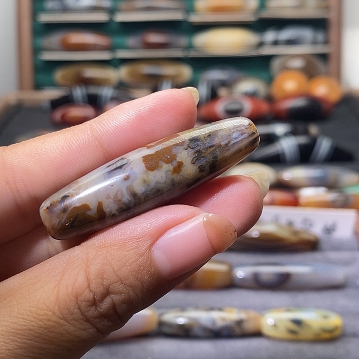 佰***忌玛瑙/玉髓未镶嵌吊坠(不含链)