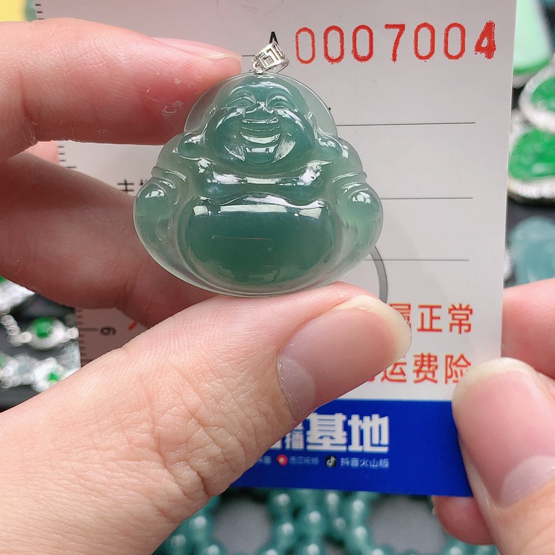 翡翠吊坠(不含链)18K金镶嵌七*姐