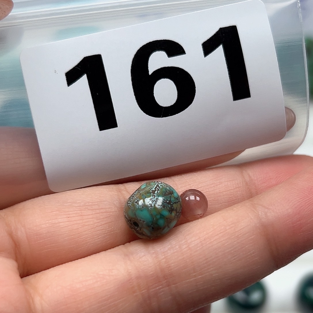 南红玛瑙颈饰未镶嵌