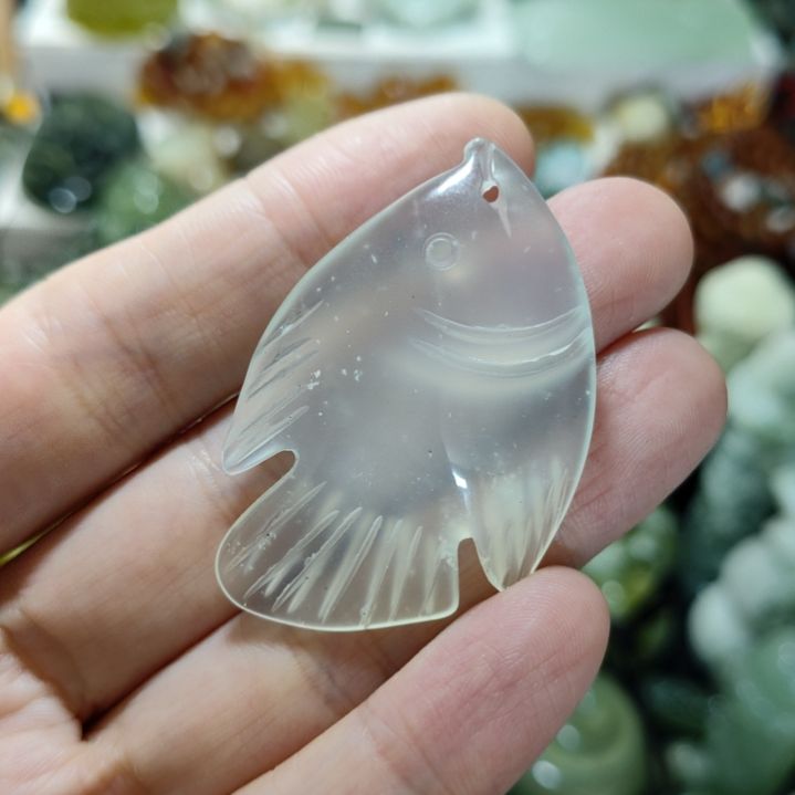 岫玉未镶嵌挂坠款